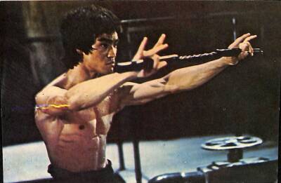 Bruce Lee Kartpostal KRT13584 - 1