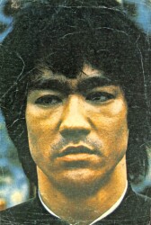 BRUCE LEE ORTA BOY KARTPOSTAL (24X35 cm) KRT17590 - Gökçekoleksiyon