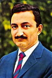 Bülent Ecevit Kartpostal (Küçük Boy) KRT22414 - Gökçekoleksiyon