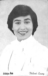 Bülent Ersoy Siyah-Beyaz Kartpostal (Küçük Boy) KRT21436 - Gökçekoleksiyon