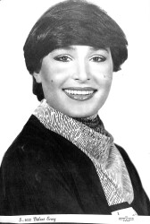 Bülent Ersoy Siyah-Beyaz Kartpostal (Orta Boy) KRT21831 - Gökçekoleksiyon