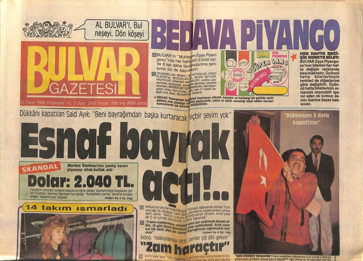 Bulvar Gazetesi 13 Ekim 1988 - Fatma Girik'e Böyle Fotoğraf Yasaklandı GZ153199 - 1