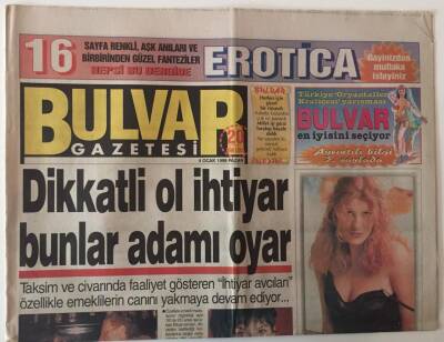 Bulvar Gazetesi 4 Ocak 1998 - 97 Onların Yılı Oldu Altın Objektif Ödüllerinin Dağıtıldığı Törende Türkan Şoray , Nilüfer .. Bir Çok Kişi Ödül Aldı GZ26713 - 1
