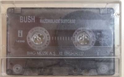 Bush - Razorblade Suitcase Kaset (İkinci El) KST24385 - 2