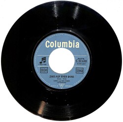 Gitte Hænning & Rex Gildo - Zwei Auf Einer Bank / Wunderland Der Grossen Liebe Plak (10/5.5) PLK25027 - Gökçekoleksiyon