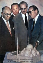 Celal Bayar, Adnan Menderes, F. R. Zorlu, Hasan Polatkan Kartpostal KRT19508 - Gökçekoleksiyon