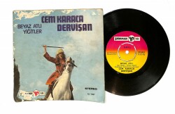 Cem Karaca Dervişan - Beyaz Atlı / Yiğitler PLAK (10/8) PLK22554 - 1