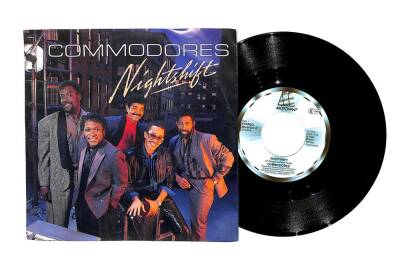 Commodores (1985 - Holland) – Nightshift I Keep Running (109) PLK15794 - 1