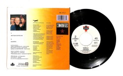 Communards (1986 - Holland) - With Sarah Jane Morris – Dont Leave Me This Way Sanctified (109) PLK16015 - 2