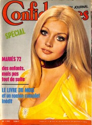 Confidences Special - Le Livre Du Mois Et Un Roman Complet NDR77457 - 