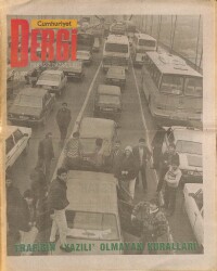 Cumhuriyet Dergisi 4 Eylül 1988 Sayı 132 NDR78063 - Gökçekoleksiyon