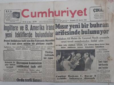 Cumhuriyet Gazete - 28 Ağustos 1952 - Mısır Yeni Bir Buhran Arifesinde Bulunuyor GZ112807 - 1