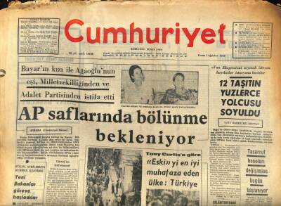 Cumhuriyet Gazetesi 1 Ağustos 1969 - AP Saflarında Bölünme Bekleniyor GZ85776 - 1
