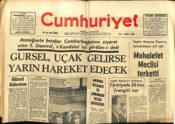 Cumhuriyet Gazetesi 1 Şubat 1966 - Gürsel Uçak Gelirse Yarın Hareket Edecek GZ61836 - 1