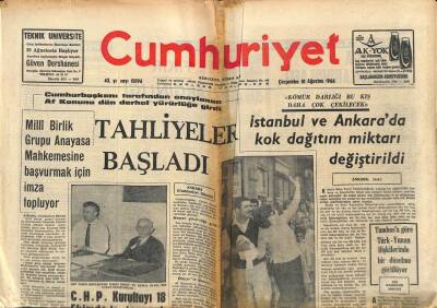 Cumhuriyet Gazetesi 10 Ağustos 1966 - İstanbul Ve Ankarada Kok Dağıtım Miktarı Değiştirildi GZ85503 - 1