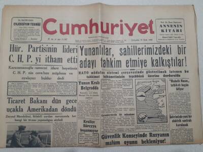 Cumhuriyet Gazetesi 10 Ekim 1956 - Yunanlılar Sahillerimizdeki Bir Adayı Tahkim Etmeye Kalktılar GZ71935 - 1
