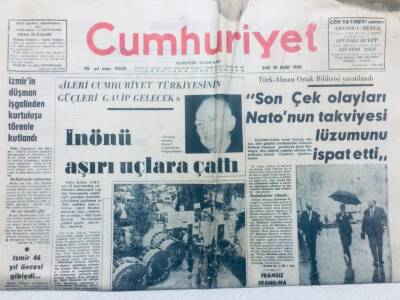 Cumhuriyet Gazetesi 10 Eylül 1968 - İsmet İnönü Aşırı Uçlara Çattı GZ42432 - 1