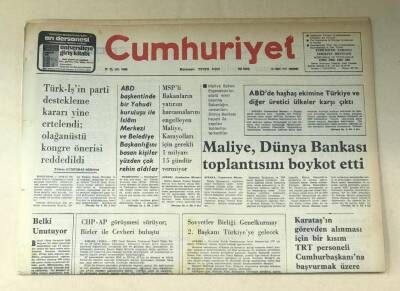 Cumhuriyet Gazetesi 10 Mart 1977 GZ655 - 2