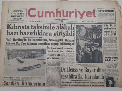 Cumhuriyet Gazetesi 10 Mayıs 1957 - Kıbrısta Taksimle Alakalı Bazı Hazırlıklara Girişildi GZ71954 - 1