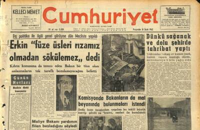 Cumhuriyet Gazetesi 10 Ocak 1963 - Ataç Dergisi Mesulleri Dün Tahliye Edildiler - Aydında 700 Göçmen Bir Öğretmeni Protesto Etti GZ120613 - 1