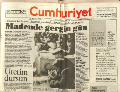 Cumhuriyet Gazetesi 10 Şubat 1990 - Akbulut , Yılmazın TVye Çıkmasını Engelledi - Madende Gergin Gün GZ122276 - 1