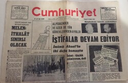 Cumhuriyet Gazetesi 11 Aralık 1964 -Demirel Milli Birlik Grubuyla Konuştu GZ6069 - 2