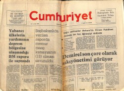 Cumhuriyet Gazetesi 11 Aralık 1976 - Demirel Son Çare Olarak Sıkıyönetimi Görüyor GZ70051 - 1