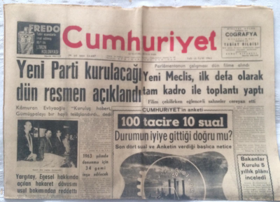 Cumhuriyet Gazetesi 11 Eylül 1962 - Gümüş Motor Fabrika İşçileri 3.Defa Grev Yaptılar - GZ19433 - 1