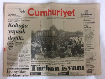 Cumhuriyet Gazetesi 11 Mart 1989 - İnönü Vatandaşla Alay Ediliyor GZ73252 - 1