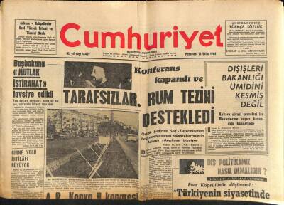Cumhuriyet Gazetesi 12 Ekim 1964 - 10.000 Rum Kıbrıstaki İngiliz Üslerinin Kalkması İçin Nümayiş Yaptı GZ85386 - 1