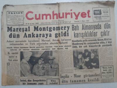 Cumhuriyet Gazetesi - 12 Mayıs 1952 - Mareşal Montgomery Ankaraya Geldi GZ112904 - 1