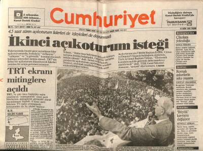 Cumhuriyet Gazetesi 13 Ekim 1991 - 45 Saat Süren Açıkoturum Liderleri de İzleyicileri de Doyurmadı GZ74711 - 1