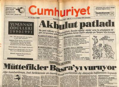 Cumhuriyet Gazetesi 13 Şubat 1991 - Müttefikler Bafrayı Vuruyor GZ74699 - 1