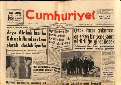 Cumhuriyet Gazetesi 14 Eylül 1963 - Dolmabahçe , Anadoluhisarı Vapurları Dün Çarpıştılar GZ85359 - 1