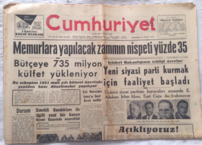 Cumhuriyet Gazetesi 14 Ocak 1961 - Memurlara Yapılacak Zammın Nispeti Yüzde 35 - GZ19459 - 1