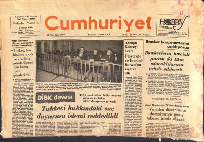 Cumhuriyet Gazetesi 14 Ocak 1982 - Ankarada Hava Normale Döndü - Sovyet-Polonya Ortak Bildirisinde ABD Kınandı GZ119411 - 1