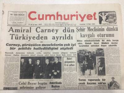 Cumhuriyet Gazetesi 15 Mart 1952 - Amiral Carney Türkiyeden Ayrıldı GZ52753 - 1