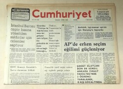 Cumhuriyet Gazetesi 15 Mart 1977 GZ660 - 1