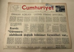 Cumhuriyet Gazetesi 15 Temmuz 1977 GZ1330 - 2