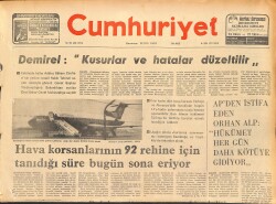 Cumhuriyet Gazetesi 16 Ekim 1977 - Hava Korsanlarının 92 Rehine İçin Tanıdığı Süre Bugün Sona Eriyor GZ160829 - Gökçekoleksiyon