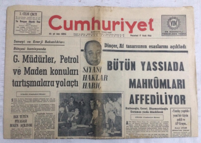 Cumhuriyet Gazetesi 17 Ocak 1966 - Bütün Yassıada Mahkumları Affediliyor - GZ19163 - 1