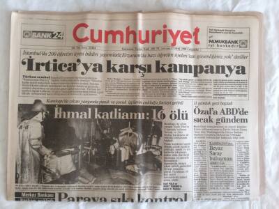 Cumhuriyet Gazetesi 17 Ocak 1990 - Kumkapıda Çıkan Yangında İhmal Katliamı 16 Ölü GZ73202 - 1