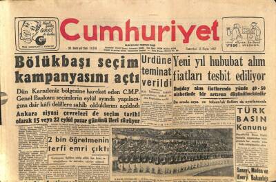Cumhuriyet Gazetesi - 18 Mayıs 1957 - 2 Bin Öğretmenin Terfi Emri Çıktı GZ110244 - 1