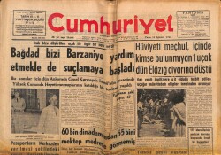 Cumhuriyet Gazetesi 19 Ağustos 1962 - Hüviyeti Meçhul , İçinde Kimse Bulunmıyan 1 Uçak Dün Elazığ Civarına Düştü GZ69616 - 2