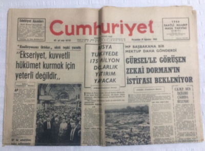 Cumhuriyet Gazetesi 19 Ağustos 1965 - Gürselle Görüşen Zekai Dormanın İstifası Bekleniyor - GZ19479 - 1