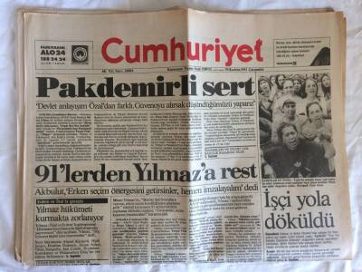 Cumhuriyet Gazetesi 19 Haziran 1991 - Türkan Şorayın İlk Yönetmenlik Denemesi GZ72996 - 2