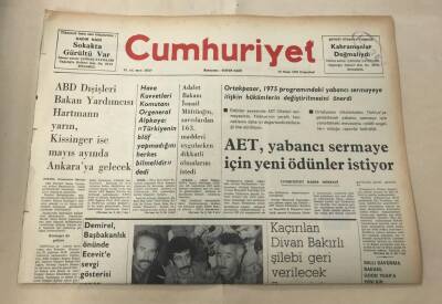 Cumhuriyet Gazetesi 19 Nisan 1975 GZ1603 - 2