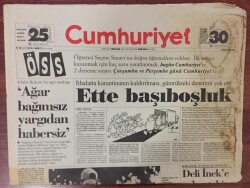 Cumhuriyet Gazetesi 2 Nisan 1996 - Apoya Uluslararası Tutuklanma Kararı Çıkarılması İstendi GZ10274 - 2