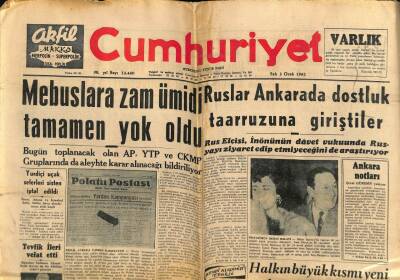 Cumhuriyet Gazetesi 2 Ocak 1962 - Ruslar Ankarada Dostluk Taarruzuna Giriştiler..Tevfik İleri Vefat Etti GZ58948 - 1