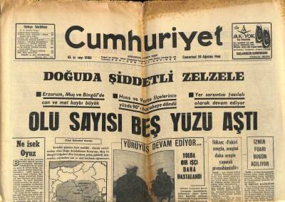 Cumhuriyet Gazetesi 20 Ağustos 1966 - Doğuda Şiddetli Zelzele , Ölü Sayısı 500ü Aştı GZ85437 - 1